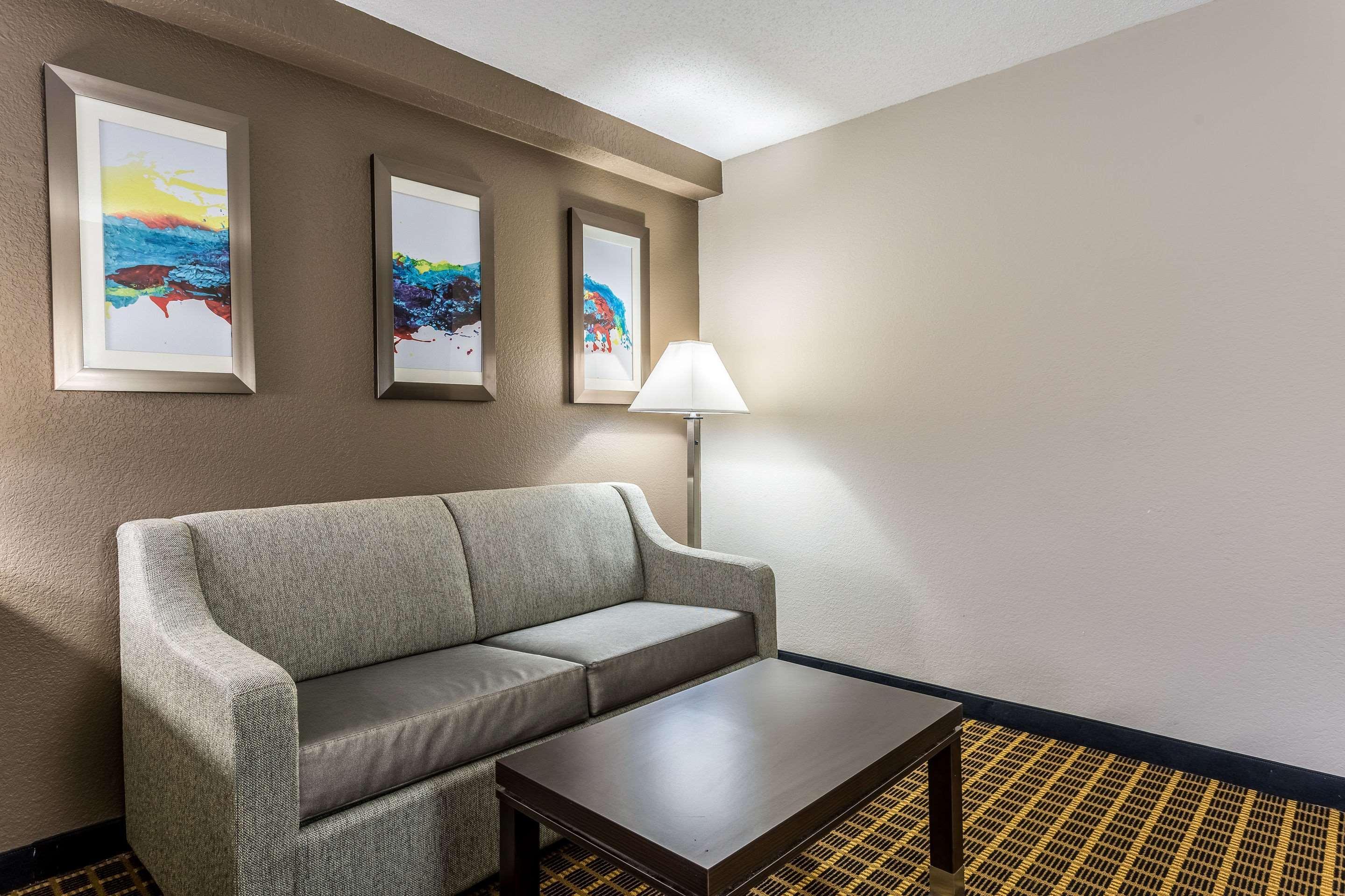 Quality Inn & Suites West El Paso I-10 Dış mekan fotoğraf