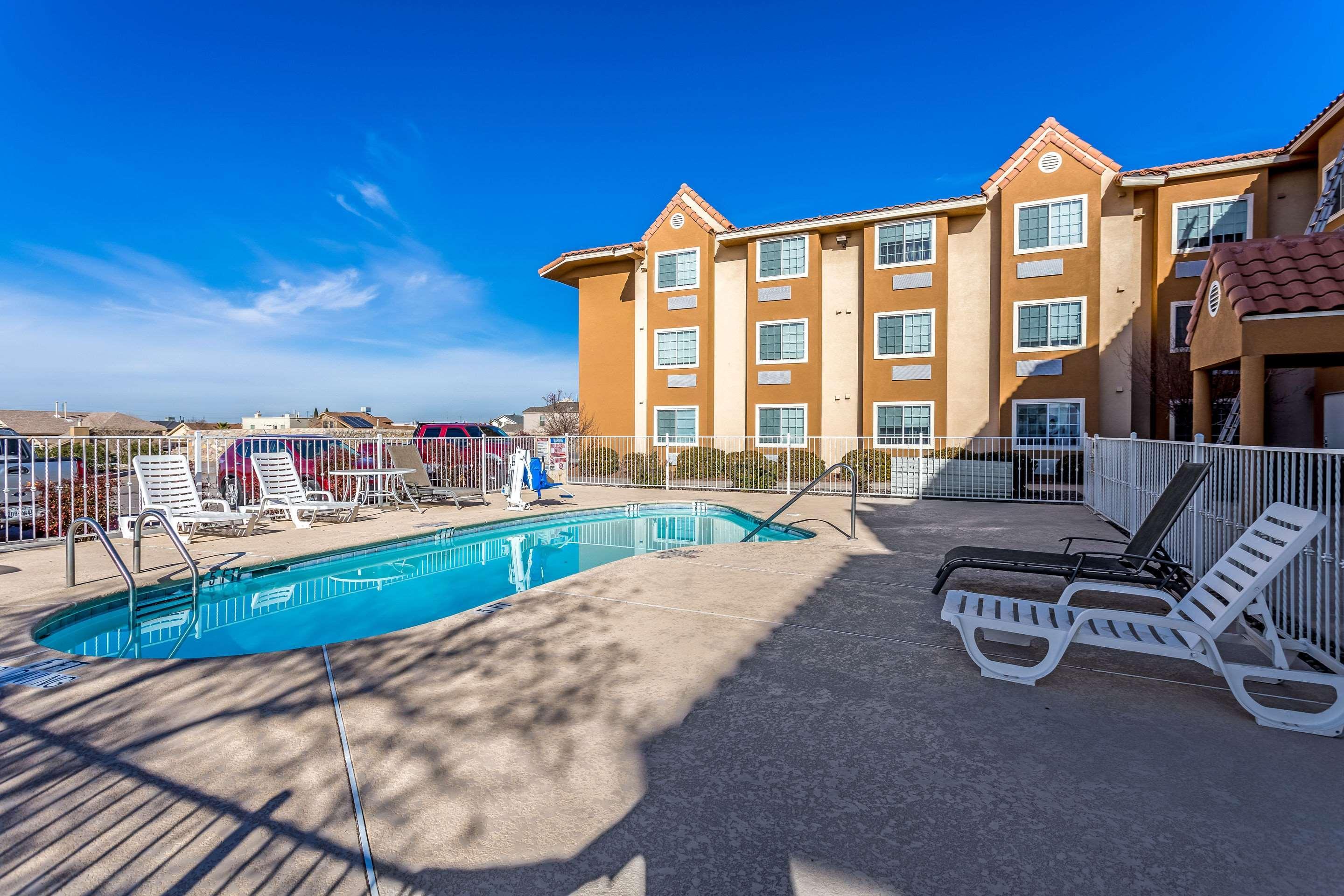 Quality Inn & Suites West El Paso I-10 Dış mekan fotoğraf
