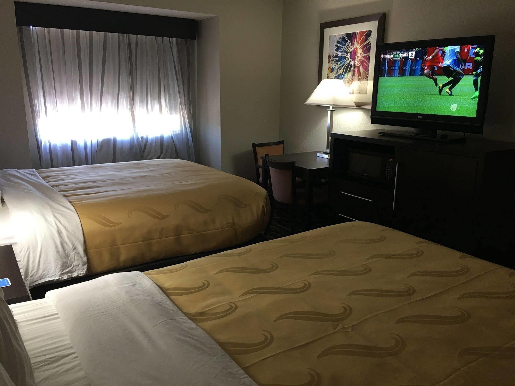 Quality Inn & Suites West El Paso I-10 Dış mekan fotoğraf