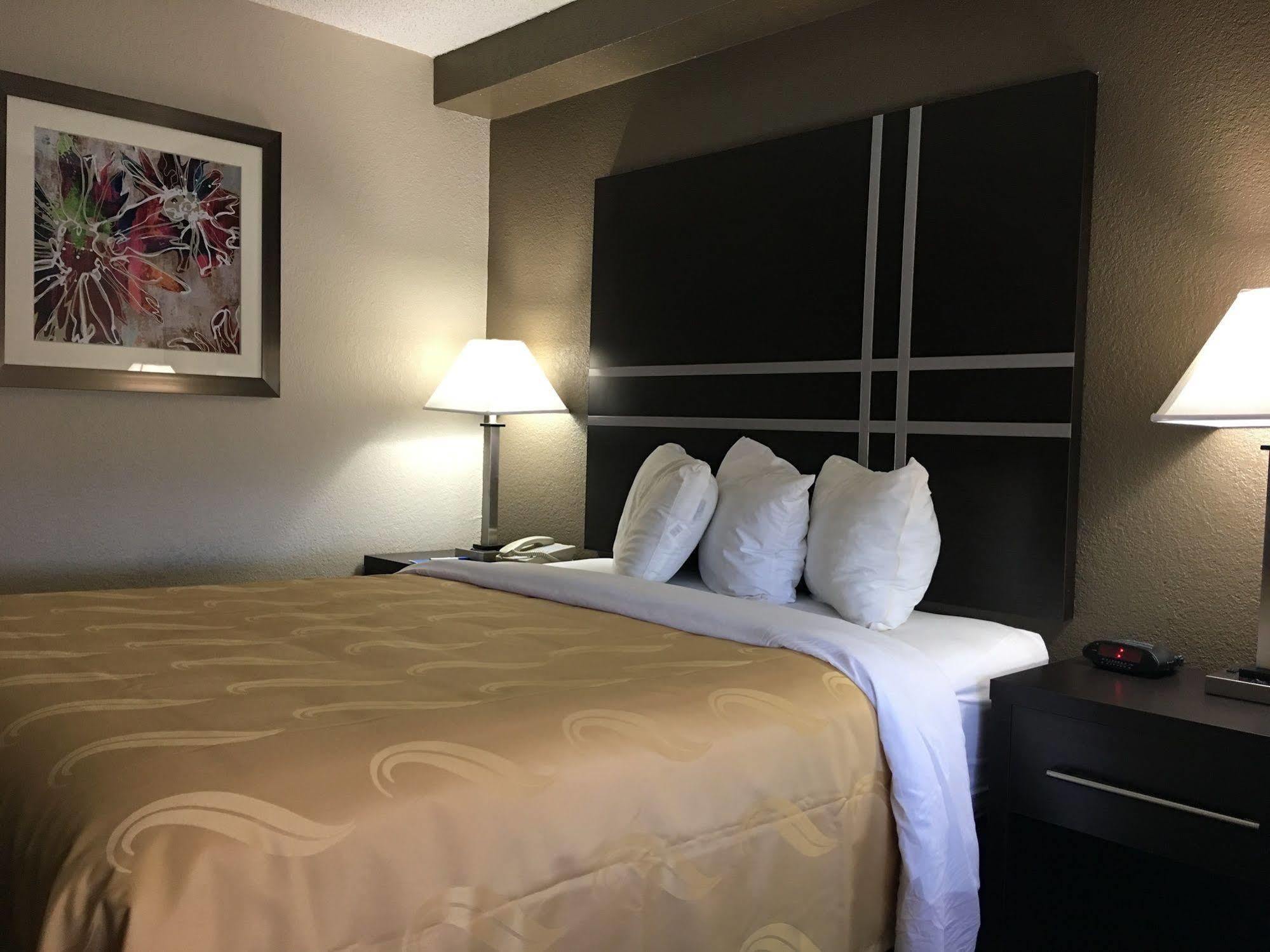Quality Inn & Suites West El Paso I-10 Dış mekan fotoğraf
